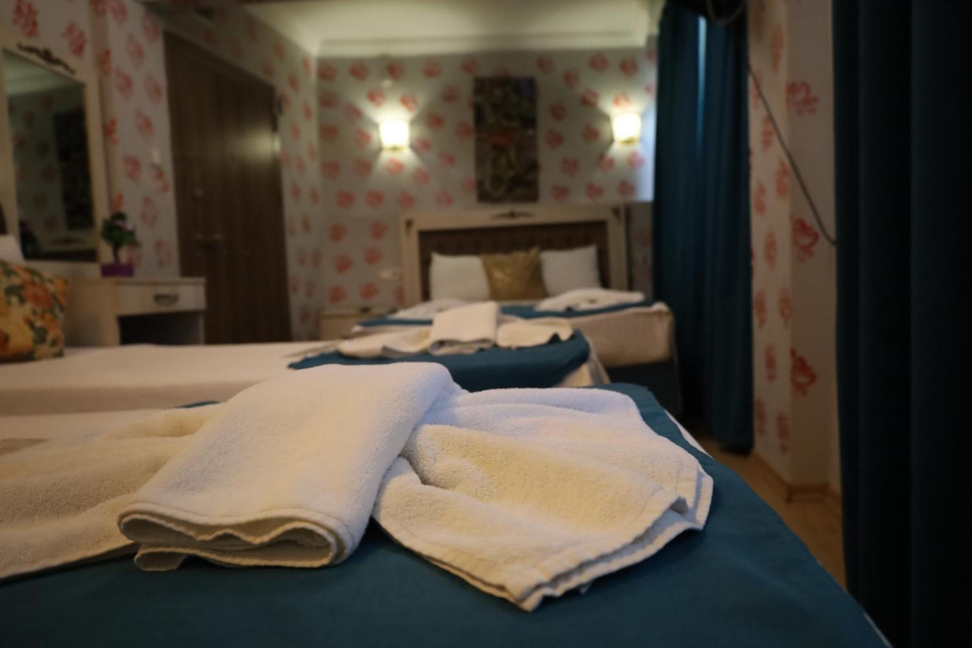 Galaxy Hotel Sultanahmet Provincia di Provincia di Istanbul Esterno foto